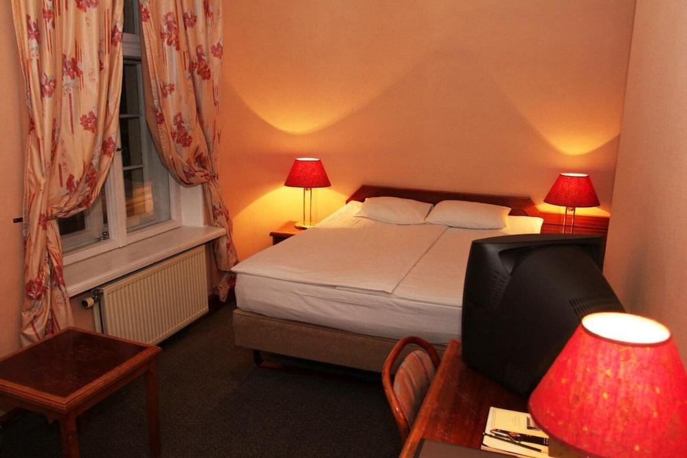 Hotel Victoria Pärnu Eksteriør billede