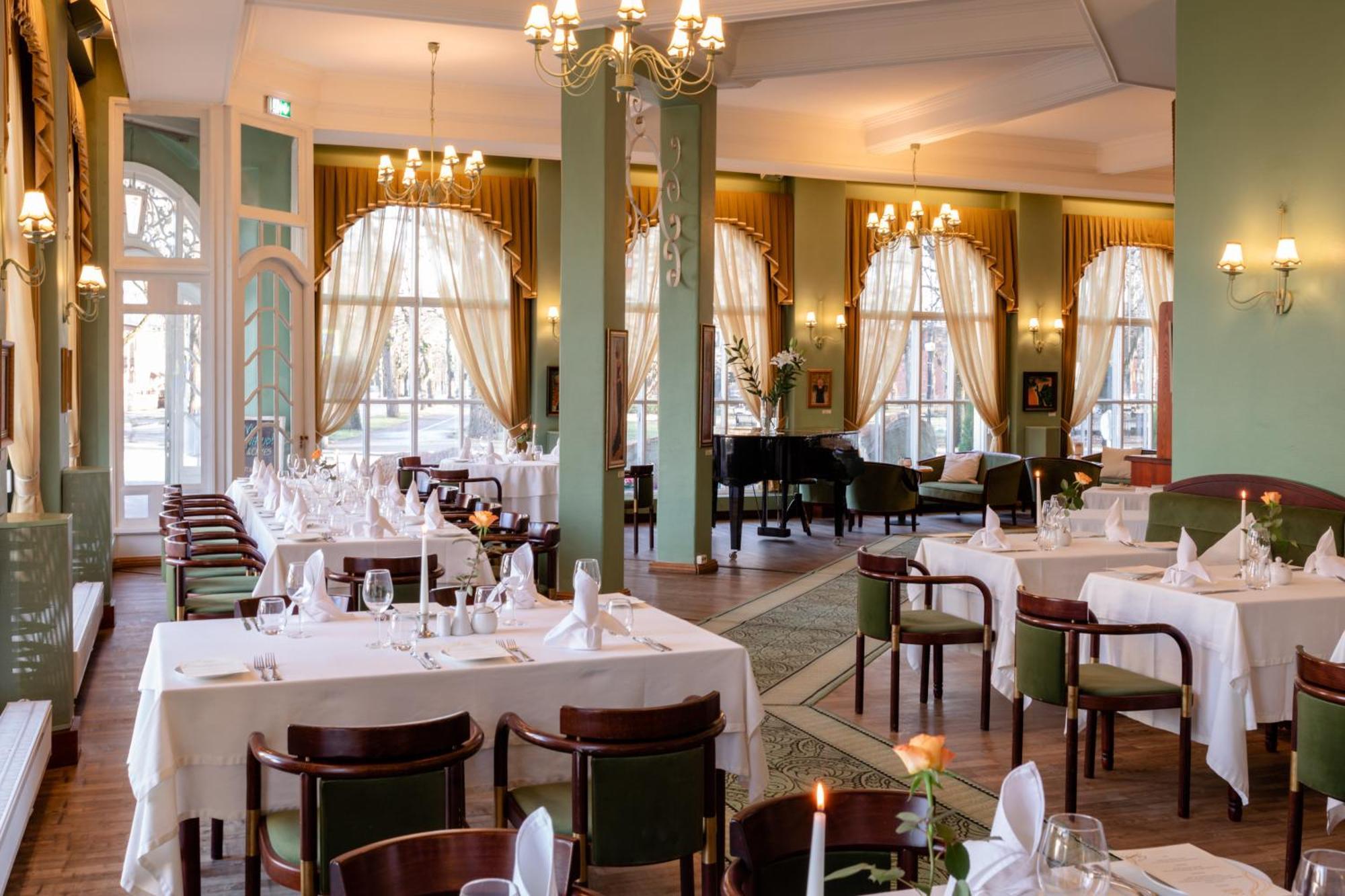 Hotel Victoria Pärnu Eksteriør billede