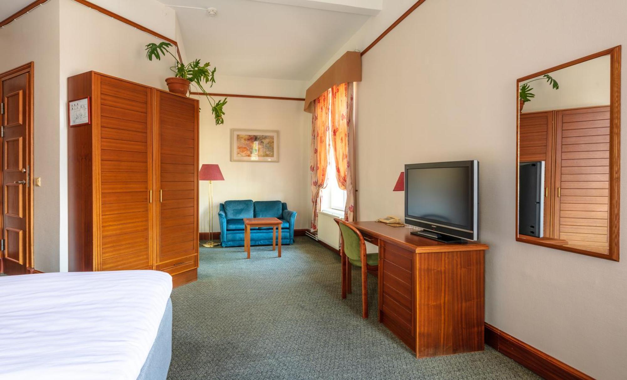 Hotel Victoria Pärnu Eksteriør billede