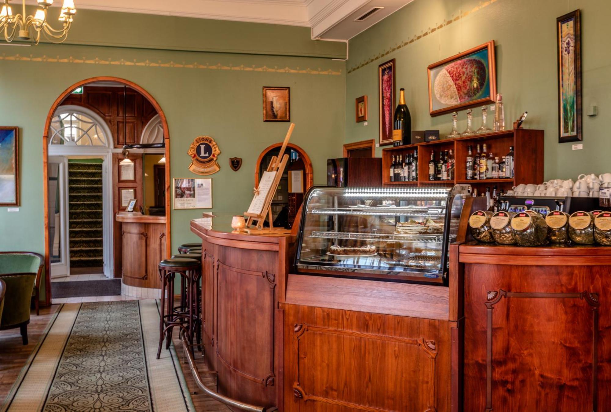 Hotel Victoria Pärnu Eksteriør billede