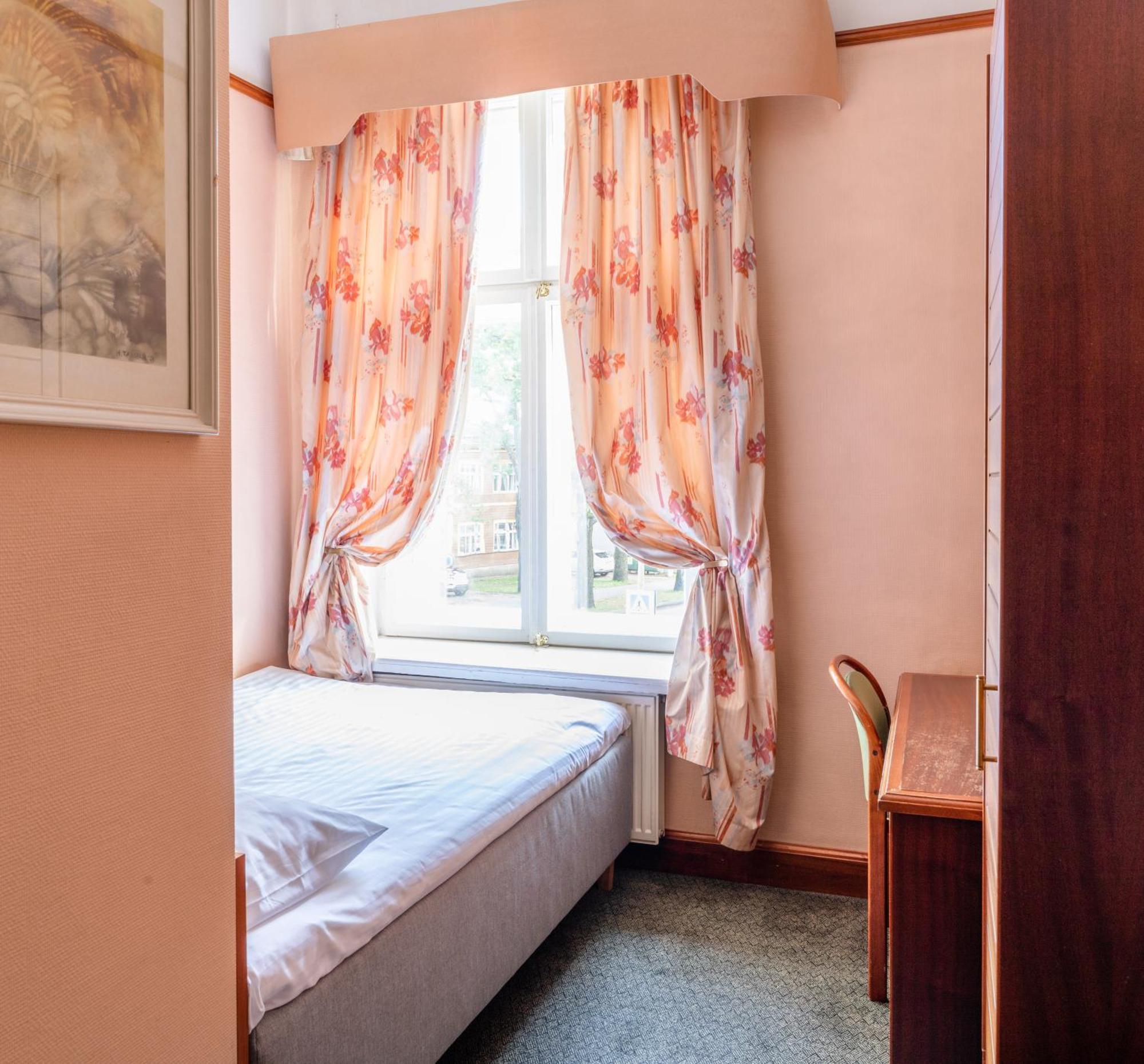 Hotel Victoria Pärnu Eksteriør billede